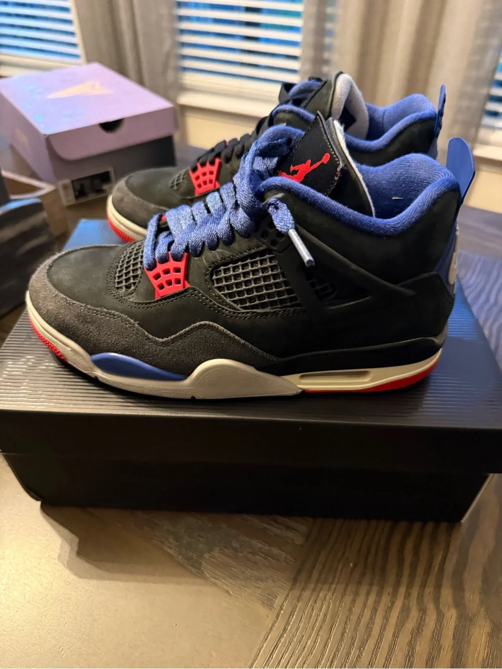 Air Jordan 4 Retro | Black / Blue / Red